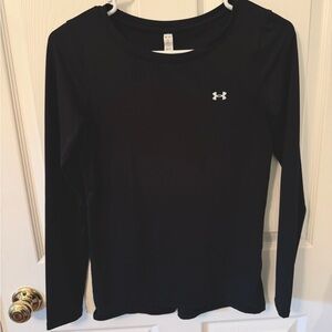 2 Pack Bundle | Under Armour Long Sleeve Tops | Black and powder blue